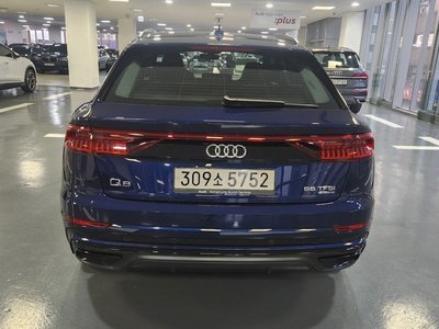 صورة 3 لـ 2023 AUDI Q8