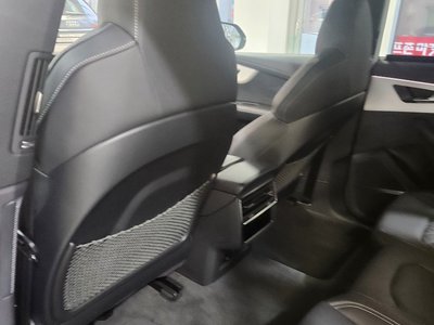 2023 AUDI Q8 缩略图 16