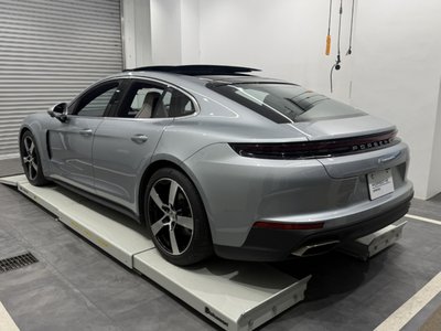 PORSCHE PANAMERA - 6
