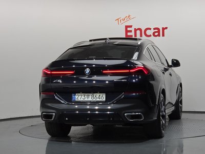 2022 BMW X6 照片 3