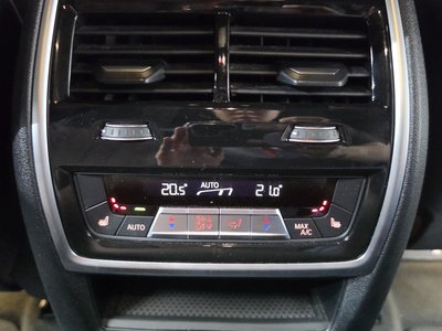 2022 BMW X6 缩略图 16