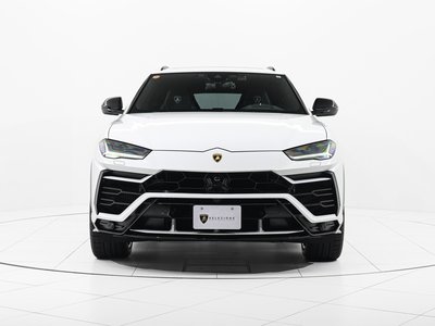 LAMBORGHINI URUS - 2