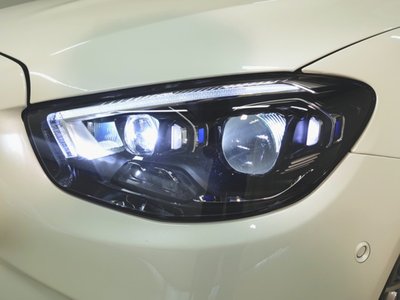 MERCEDES-BENZ E-CLASS - 3