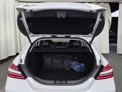 2022 Genesis THE NEW G70 SHOOTING BRAKE — миниатюра 20