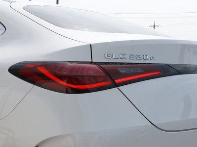 2026 Mercedes-BENZ GLC — миниатюра 23