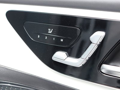 2026 Mercedes-BENZ GLC — миниатюра 50