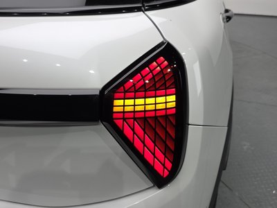 صورة مصغرة 12 لـ 2025 MINI COOPER C