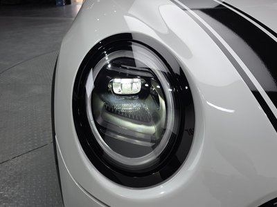 صورة 9 لـ 2025 MINI COOPER C