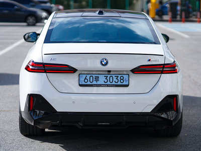 BMW I5 - 3