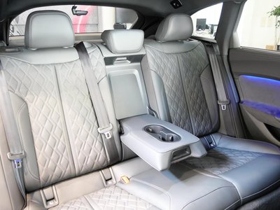 2025 AUDI A5 AVANT 缩略图 12