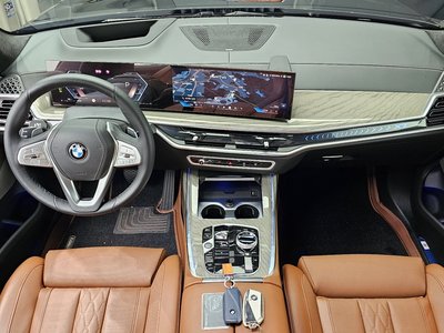 صورة 5 لـ 2024 BMW X7