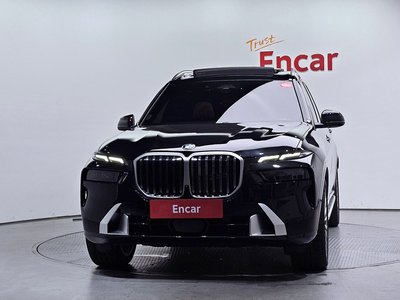 صورة 2 لـ 2024 BMW X7