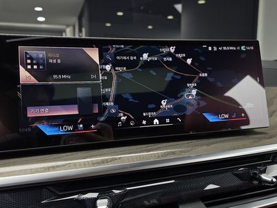 2024 BMW X7 缩略图 20