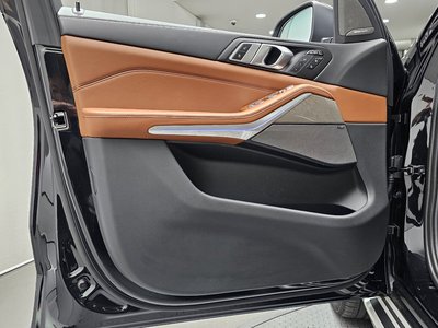 2024 BMW X7 缩略图 14