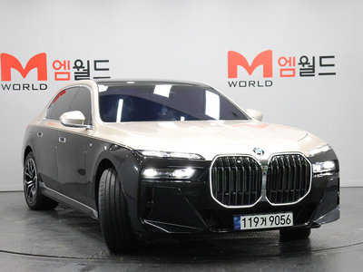 BMW 7 SERIES - 2