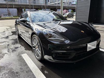 PORSCHE PANAMERA - 1