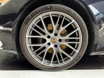 PORSCHE PANAMERA - 6