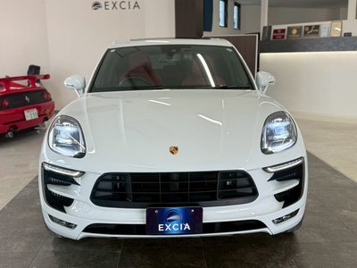 PORSCHE MACAN - 6