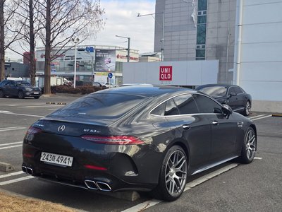 MERCEDES-BENZ GT AMG - 7