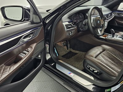 BMW 7 SERIES - 10
