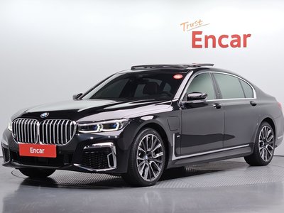 BMW 7 SERIES - 1