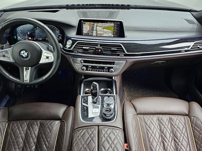 BMW 7 SERIES - 5