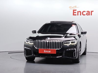BMW 7 SERIES - 2
