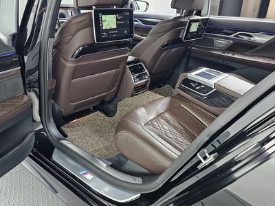 صورة مصغرة 11 لـ 2020 BMW 7 SERIES