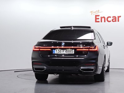 BMW 7 SERIES - 4