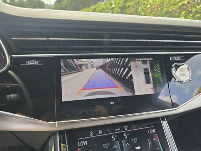 2021 AUDI Q8 照片 2