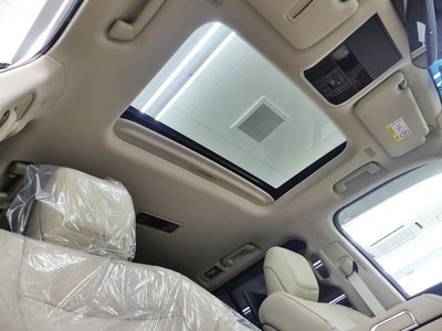 2026 Toyota LAND CRUISER 300 — фото 4