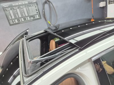صورة مصغرة 15 لـ 2024 Mercedes-BENZ E-CLASS