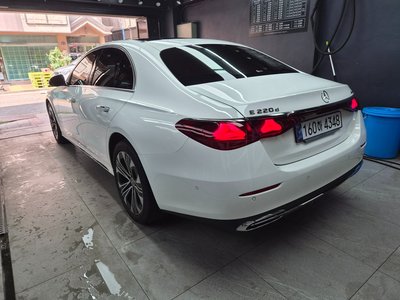 صورة 6 لـ 2024 Mercedes-BENZ E-CLASS