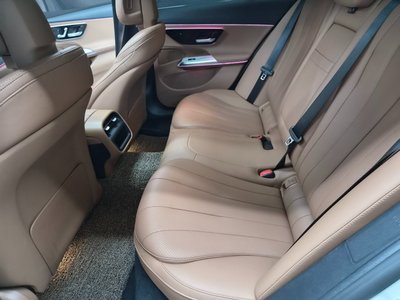 صورة مصغرة 17 لـ 2024 Mercedes-BENZ E-CLASS