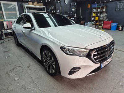 صورة 2 لـ 2024 Mercedes-BENZ E-CLASS