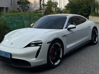 2021 Porsche TAYCAN 照片 5