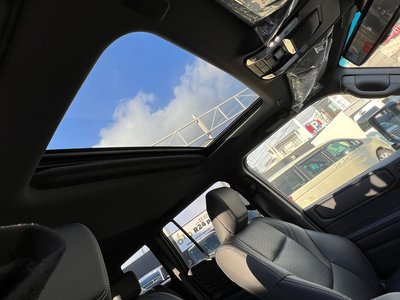 TOYOTA LAND CRUISER 250 - 9