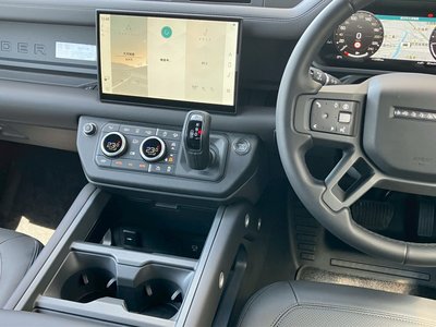 2025 LAND Rover DEFENDER — миниатюра 32