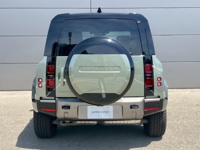 LAND ROVER DEFENDER - 10