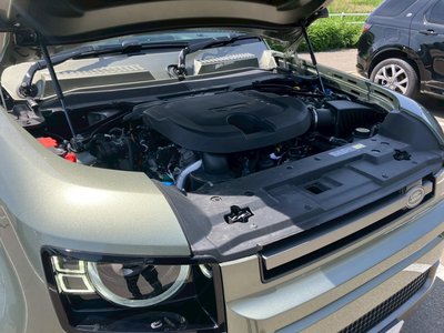 2025 LAND Rover DEFENDER — миниатюра 39