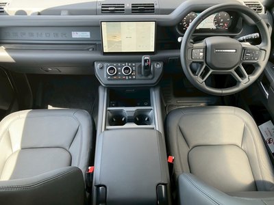 2025 LAND Rover DEFENDER — миниатюра 23