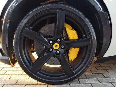 FERRARI PUROSANGUE - 3