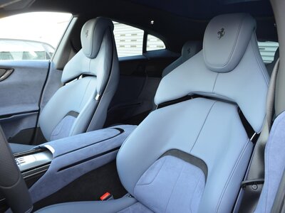 FERRARI PUROSANGUE - 7