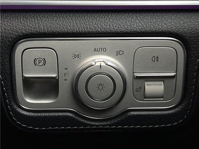 MERCEDES-BENZ GLS - 10