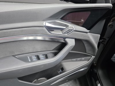 صورة مصغرة 25 لـ 2022 AUDI E-TRON