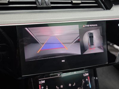 صورة مصغرة 21 لـ 2022 AUDI E-TRON
