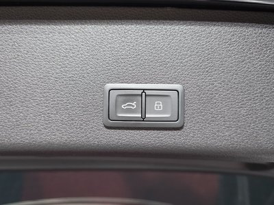 صورة مصغرة 22 لـ 2022 AUDI E-TRON