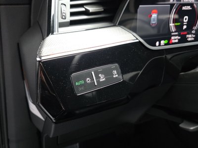 صورة مصغرة 27 لـ 2022 AUDI E-TRON