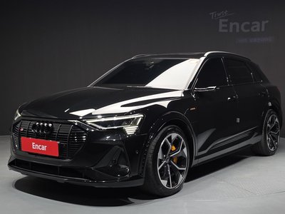 صورة 1 لـ 2022 AUDI E-TRON