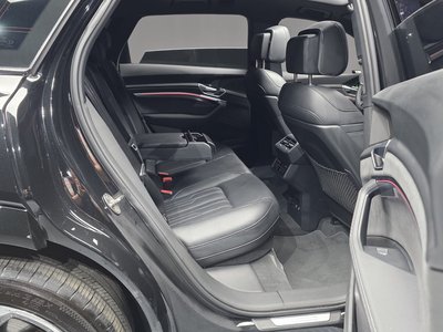 صورة مصغرة 17 لـ 2022 AUDI E-TRON